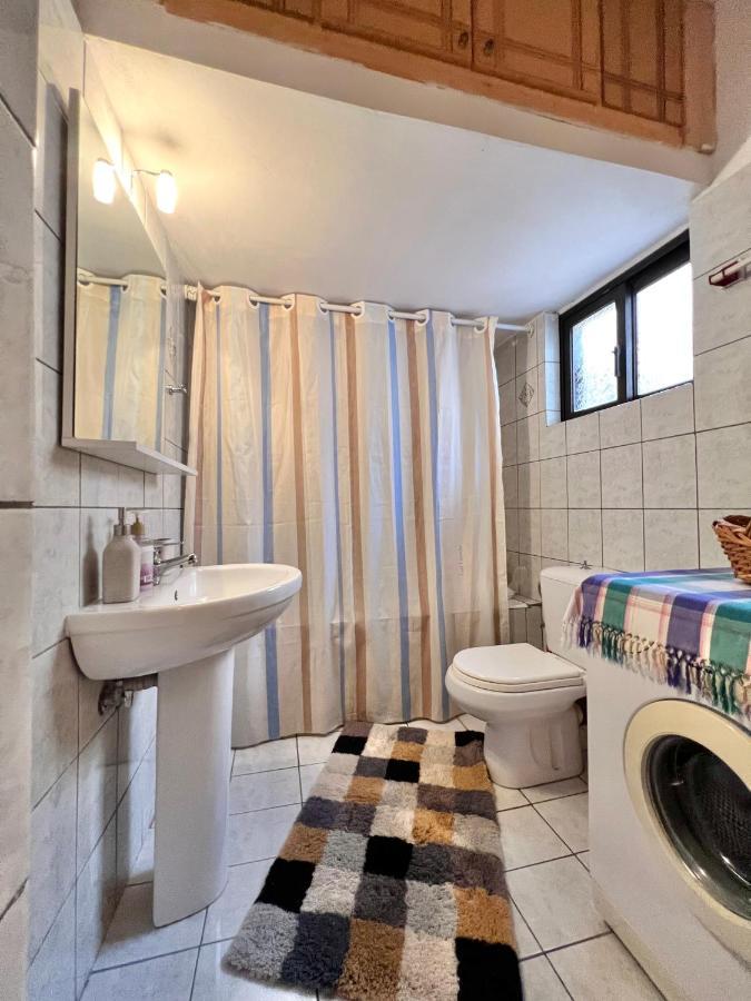 Village Apartment Marathiás Esterno foto